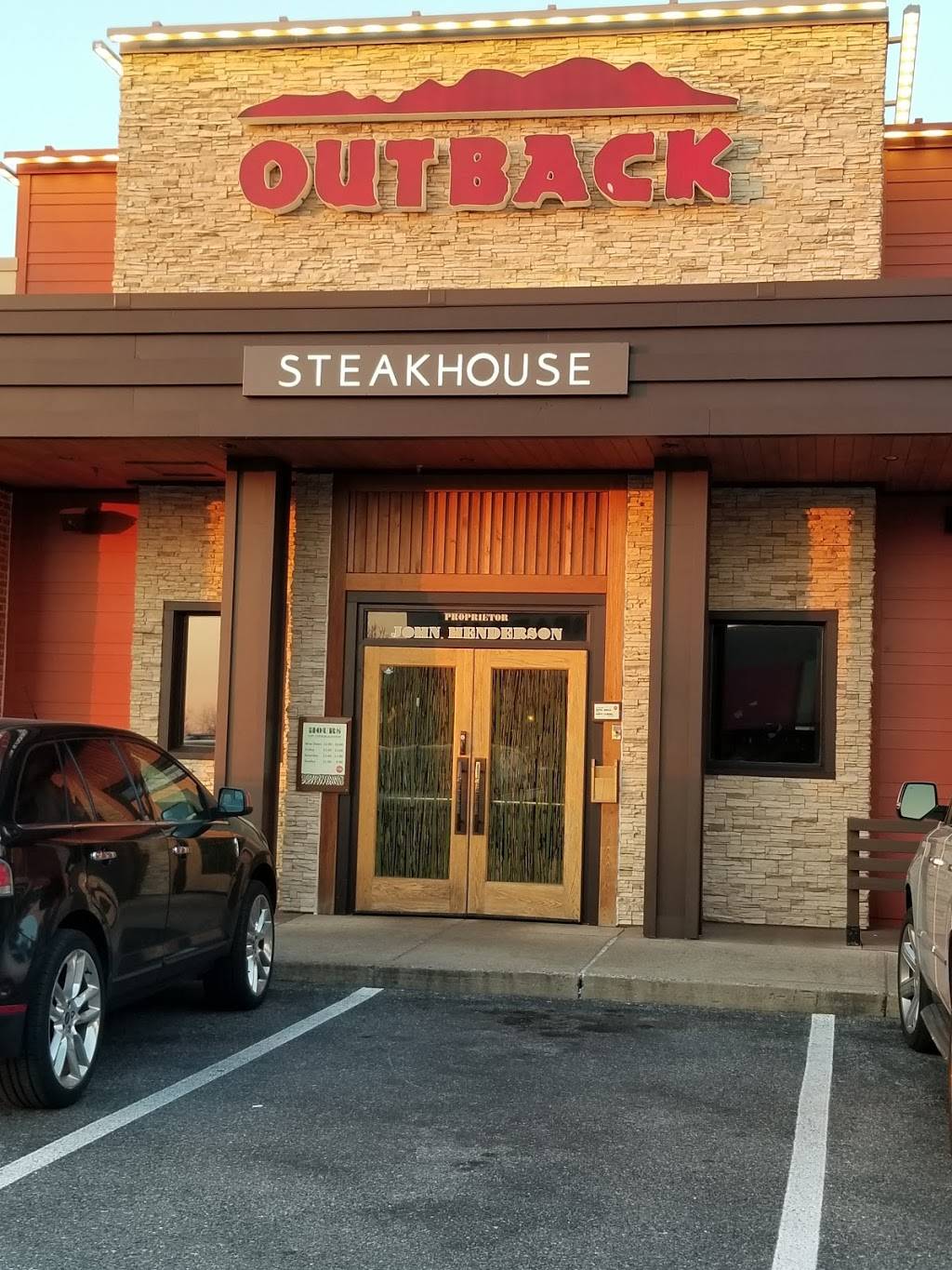 Outback Steakhouse | restaurant | 4420 Long Gate Pkwy, Ellicott City, MD 21043, USA | 4104800472 OR +1 410-480-0472