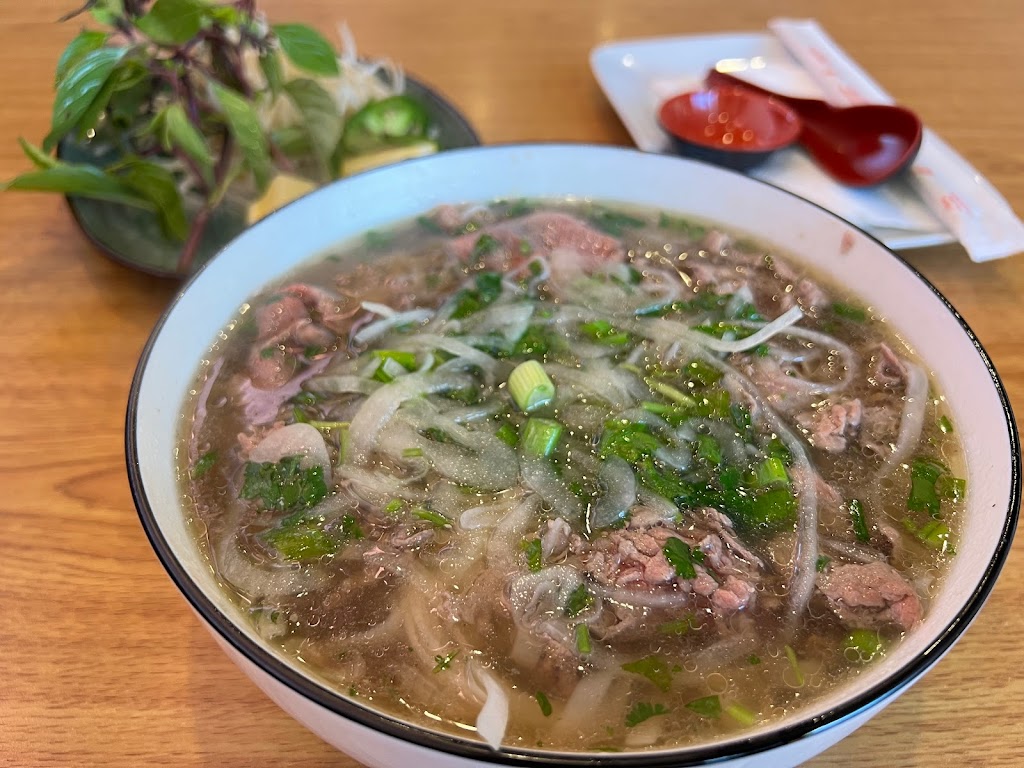 Pho Akaushi | restaurant | 22641 Lake Forest Dr B1, Lake Forest, CA 92630, USA | 9499970903 OR +1 949-997-0903