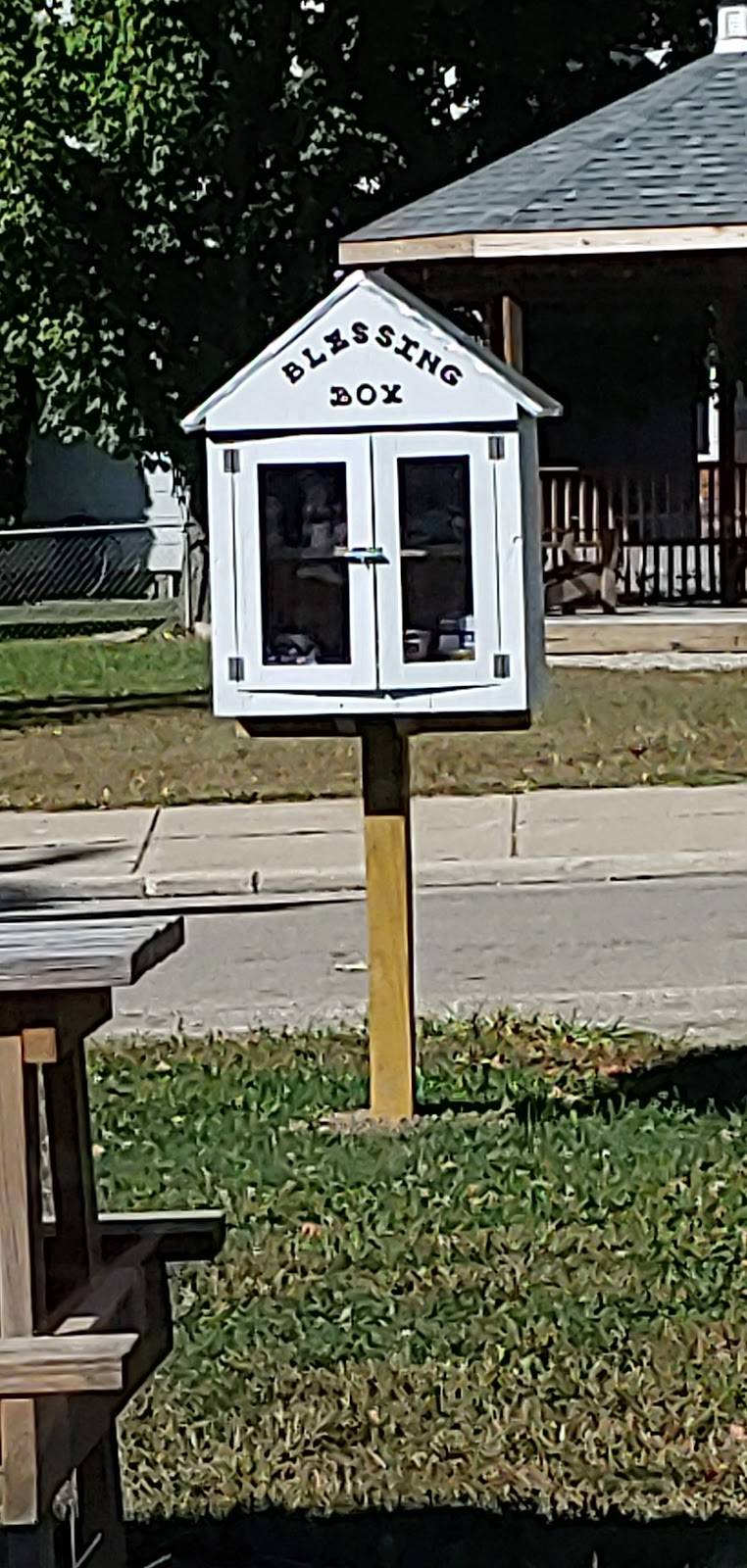 Megans Grocery & Pizza | meal takeaway | 103 S Main St, Somerville, OH 45064, USA | 5137266767 OR +1 513-726-6767