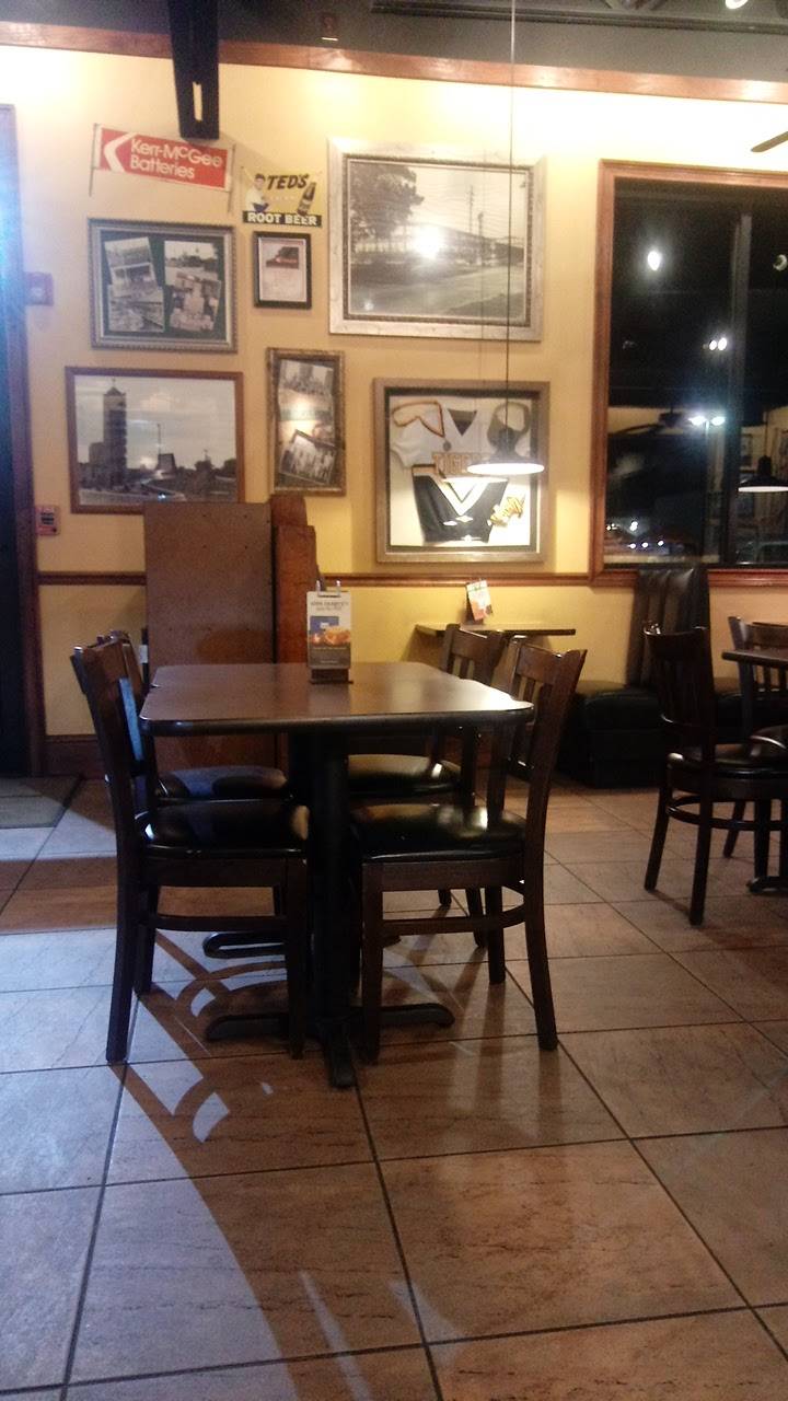 Zaxbys Chicken Fingers & Buffalo Wings | restaurant | 41350 US-280, Sylacauga, AL 35150, USA | 2562493338 OR +1 256-249-3338