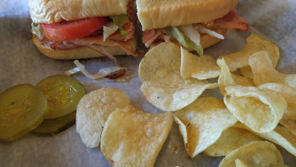 The Heights Cafe | cafe | 6178 Chambersburg Rd, Dayton, OH 45424, USA | 9372334321 OR +1 937-233-4321