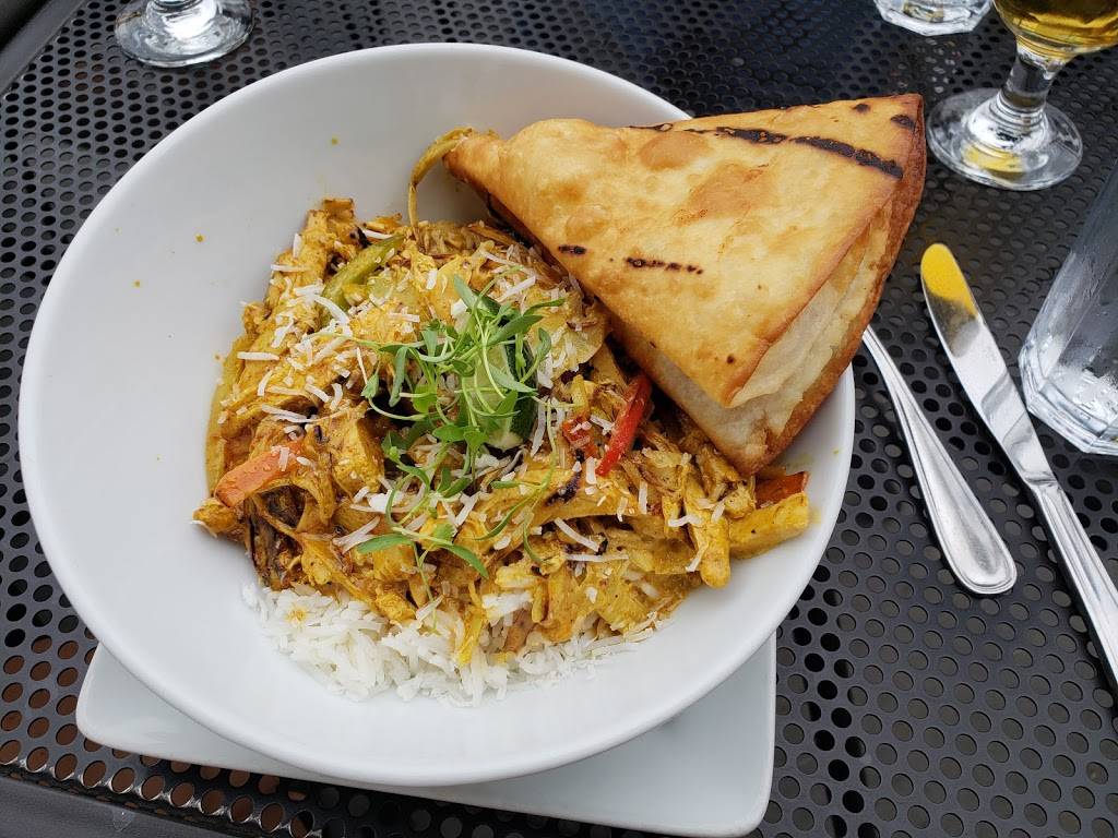 Tin Cup Sports Grill | restaurant | 1831 Walkers Line, Burlington, ON L7M 0H6, Canada | 9053157727 OR +1 905-315-7727