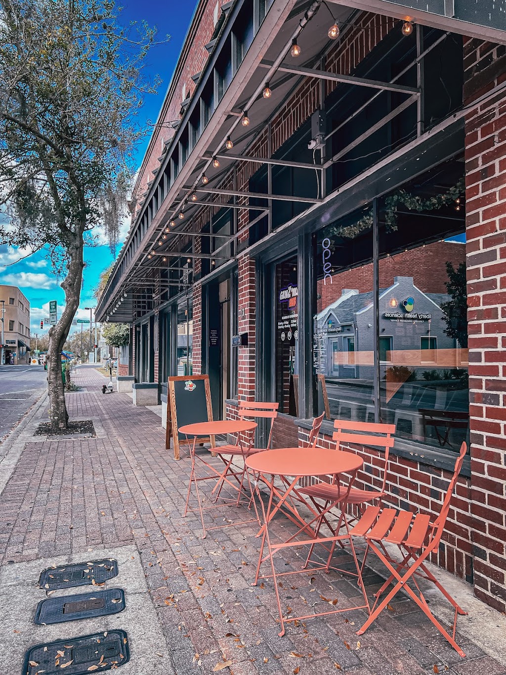 GainzVille Hub | restaurant | 21 SW 2nd St, Gainesville, FL 32601, USA | 3526098084 OR +1 352-609-8084