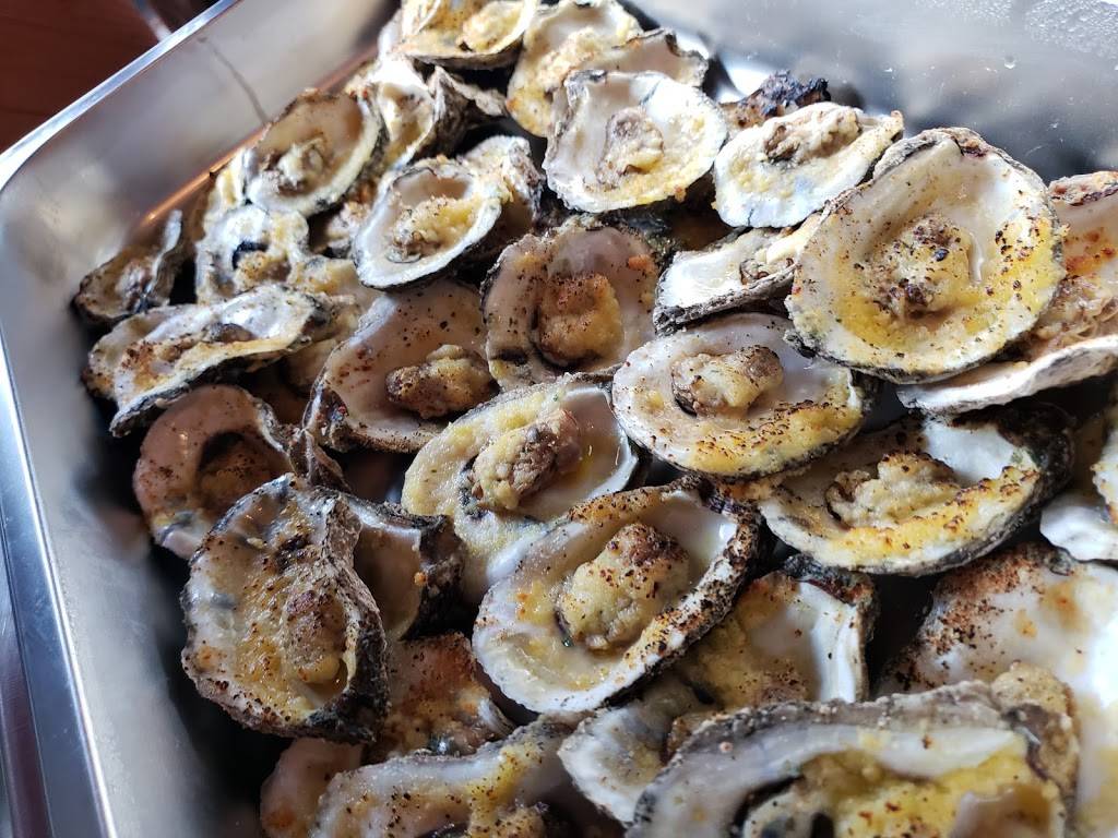 Shuckers Oyster House | restaurant | 481 Rome St, Carrollton, GA 30117, USA | 7708096434 OR +1 770-809-6434