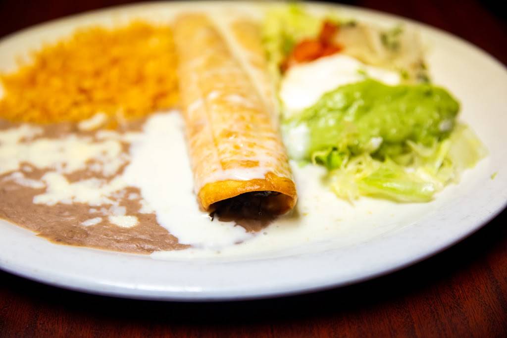 Tequilas Mexican Restaurant- Harrisburg | restaurant | 601 N Commercial St, Harrisburg, IL 62946, USA | 6182524267 OR +1 618-252-4267