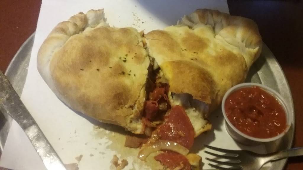 Justines Pizza | meal delivery | 241 S Elm Ave, Eaton, CO 80615, USA | 9704541300 OR +1 970-454-1300