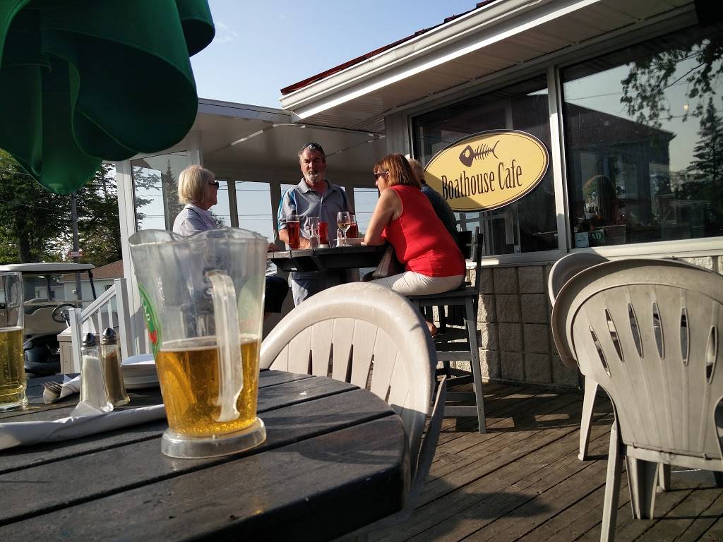 Boathouse Cafe | restaurant | 7100 Northumberland County Rd 18, Roseneath, ON K0K 2X0, Canada | 9053425366257 OR +1 905-342-5366 ext. 257