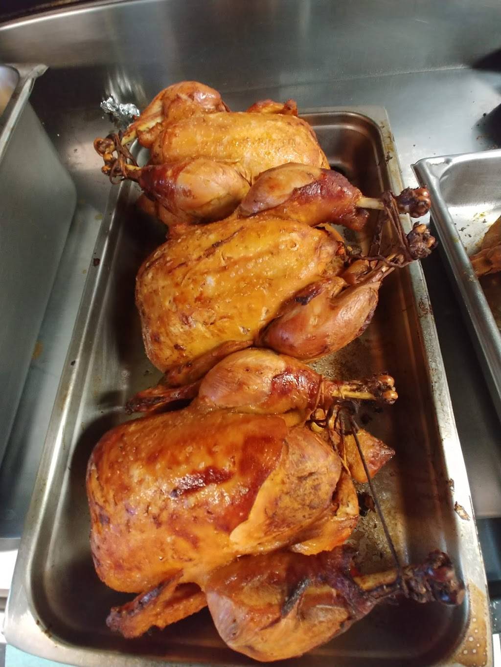 La Casita Pupuseria | restaurant | 18058 Mateny Rd, Germantown, MD 20874, USA | 3015158575 OR +1 301-515-8575