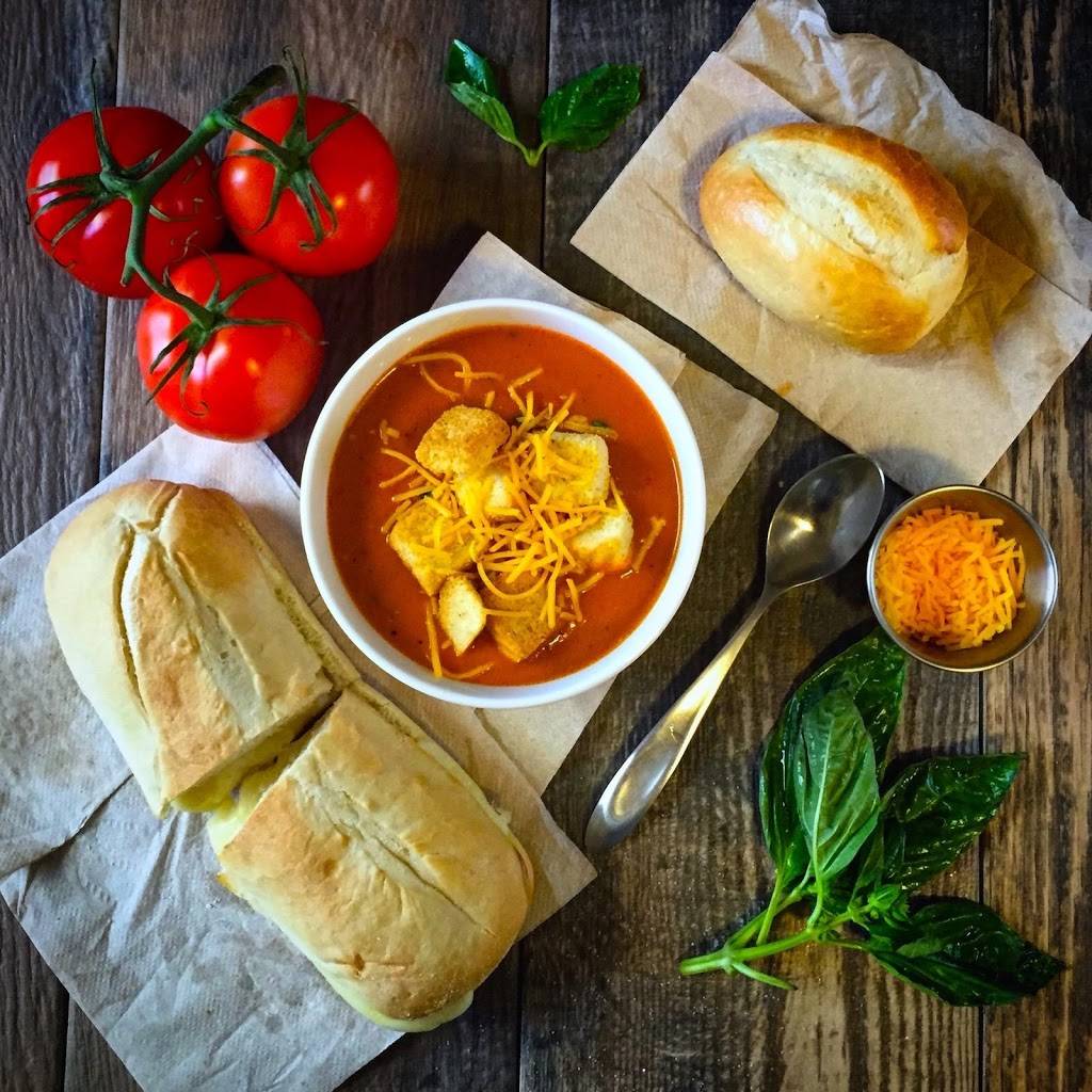 Picklemans Gourmet Cafe | meal delivery | 7442 Wornall Rd, Kansas City, MO 64114, USA | 8162145155 OR +1 816-214-5155