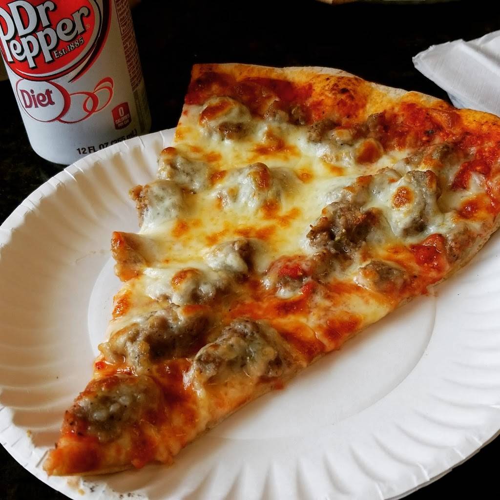 Gigios Pizzeria | restaurant | 4643 N Broadway, Chicago, IL 60640, USA | 7732712273 OR +1 773-271-2273