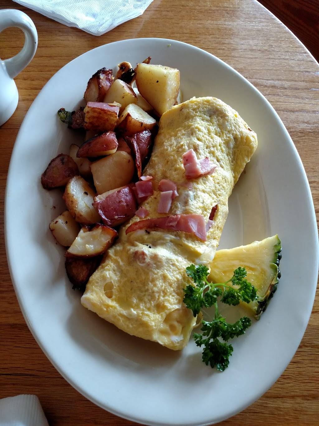 Sea Biscuit Cafe | cafe | 21 J C Long Blvd, Isle of Palms, SC 29451, USA | 8438864079 OR +1 843-886-4079