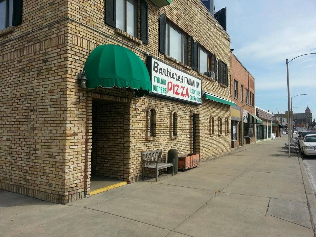 Barbieres Italian Inn | restaurant | 5844 W Bluemound Rd, Milwaukee, WI 53213, USA | 4144533800 OR +1 414-453-3800