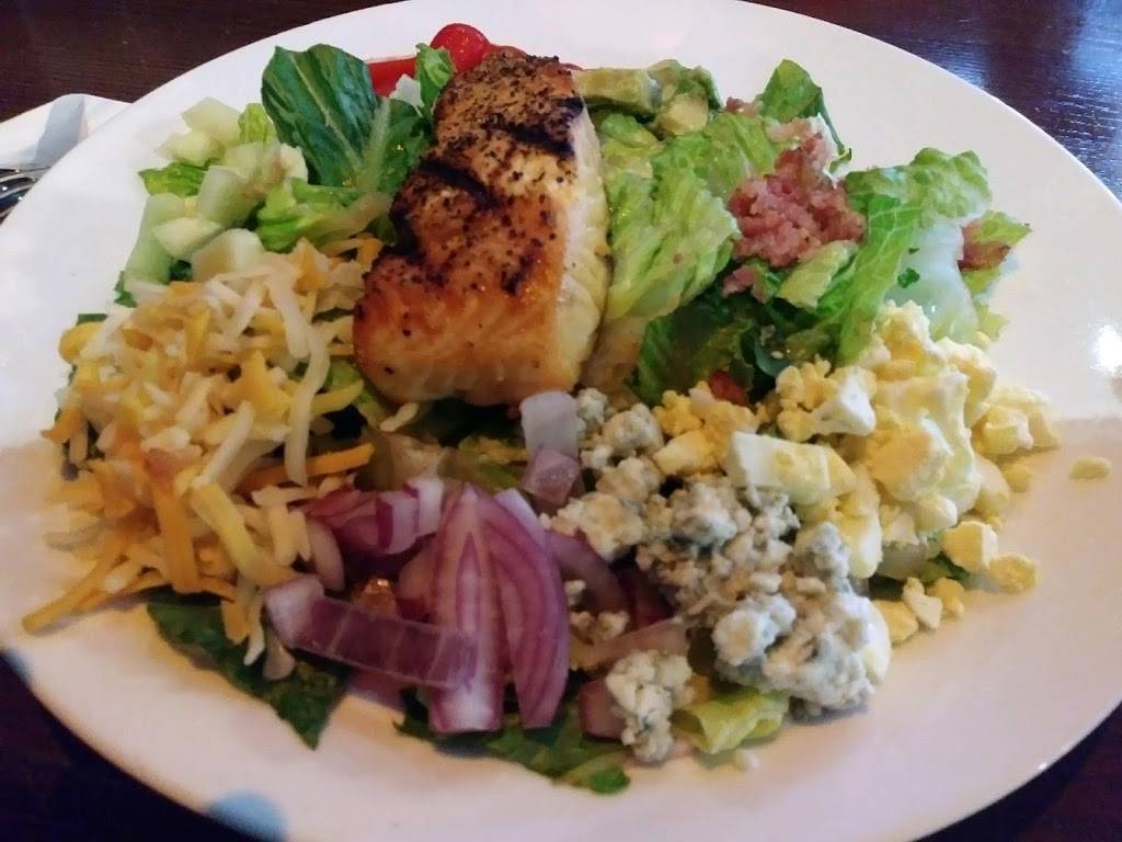 TGI Fridays | restaurant | 6460 Capitol Dr, Greenbelt, MD 20770, USA | 3013452503 OR +1 301-345-2503