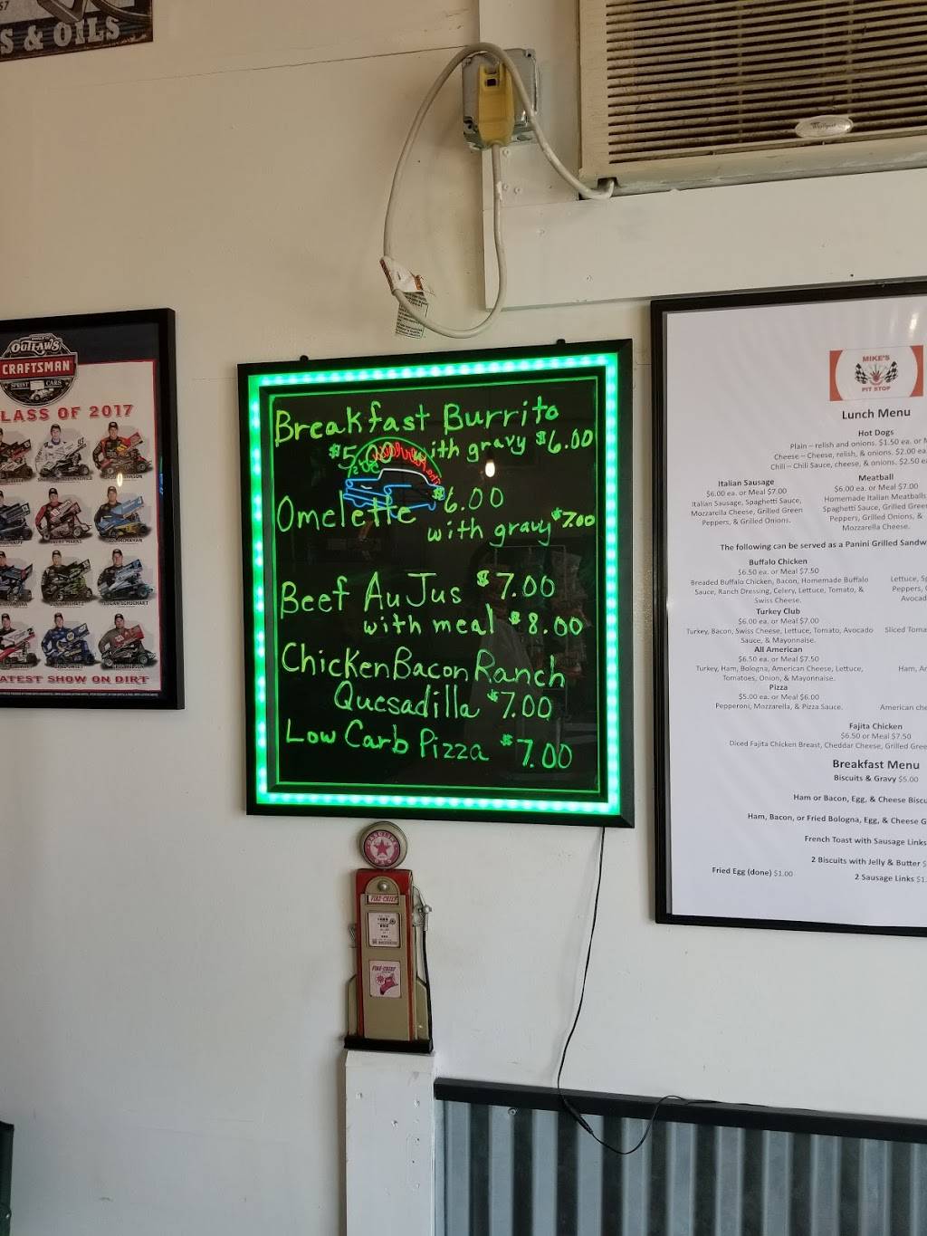 Mikes pit stop | restaurant | 330 E Center St, Coloma, MI 49038, USA | 2694686022 OR +1 269-468-6022