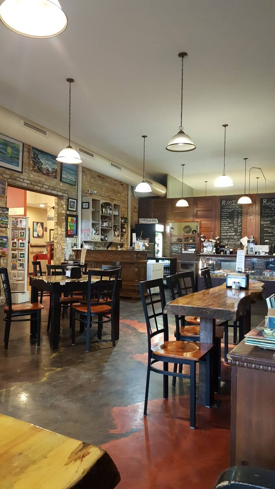 Root Cafe, Coffeehouse & Spirits | restaurant | 120 E Main St, Fennville, MI 49408, USA | 2695121171 OR +1 269-512-1171