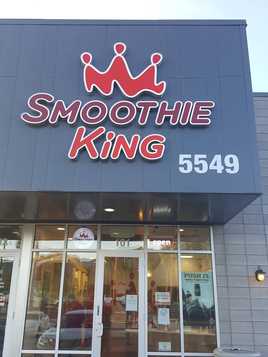 Smoothie King | restaurant | 5549 E Indian School Rd #101, Phoenix, AZ 85018, USA | 4808596000 OR +1 480-859-6000