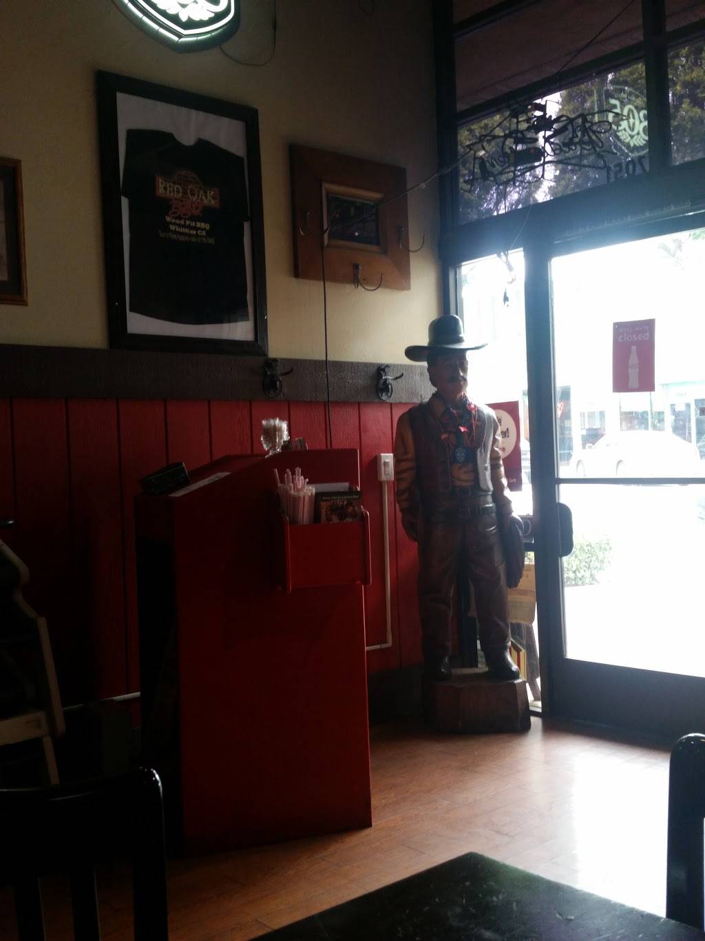 Red Oak BBQ | restaurant | 7051 Greenleaf Ave, Whittier, CA 90602, USA | 5629070008 OR +1 562-907-0008