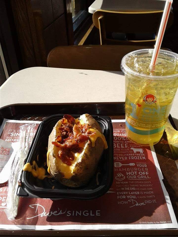 Wendys | restaurant | 900 N Locust Ave, Lawrenceburg, TN 38464, USA | 9317629244 OR +1 931-762-9244