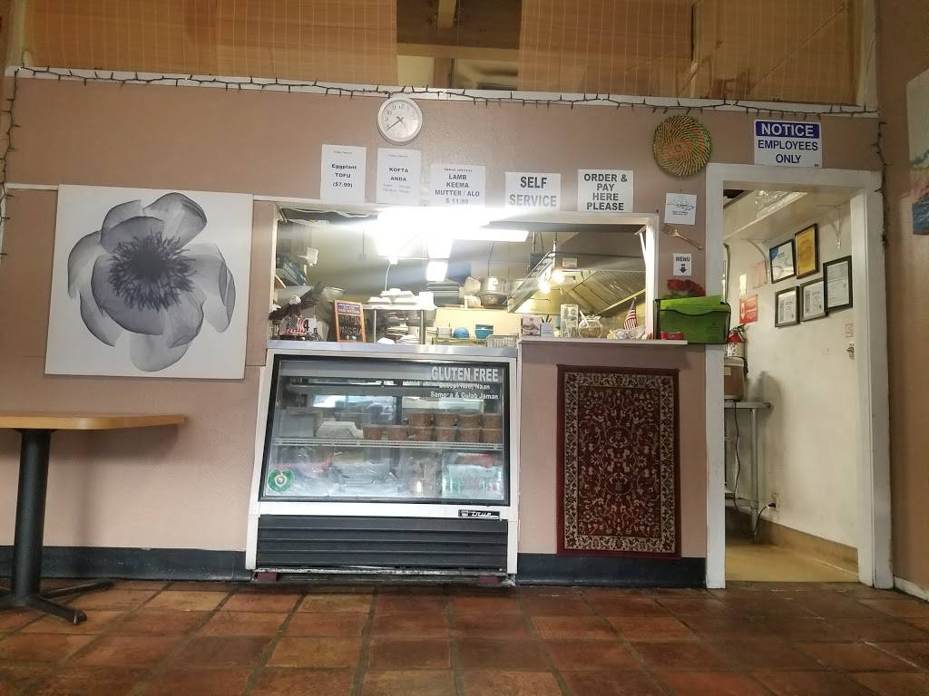 Vegan N Chicken | restaurant | 5337 Valley View Rd, El Sobrante, CA 94803, USA | 5102437442 OR +1 510-243-7442