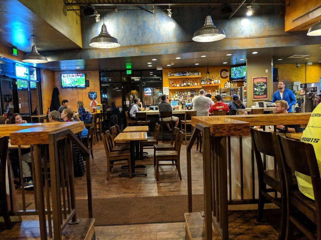 Illegal Petes DTC | restaurant | 5312 DTC Blvd #400, Greenwood Village, CO 80111, USA | 3037712277 OR +1 303-771-2277