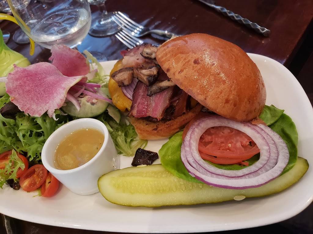 Harvest | restaurant | 100 Hotel Rd, Hershey, PA 17033, USA | 7175348800 OR +1 717-534-8800