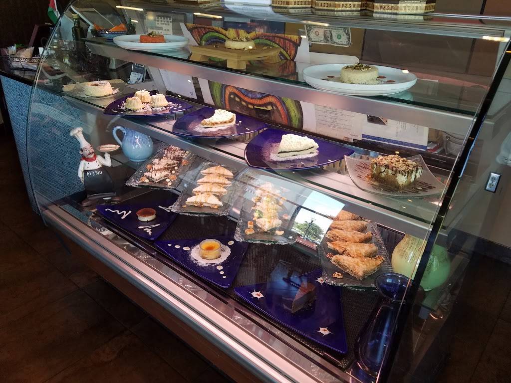 Blue Fig Cafe | restaurant | 200 Young Ave, Moorestown, NJ 08057, USA | 8566385186 OR +1 856-638-5186
