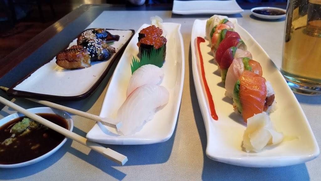 I Luv Sushi | restaurant | 9220 Lake Otis Pkwy # 2a, Anchorage, AK 99507, USA | 9073447797 OR +1 907-344-7797