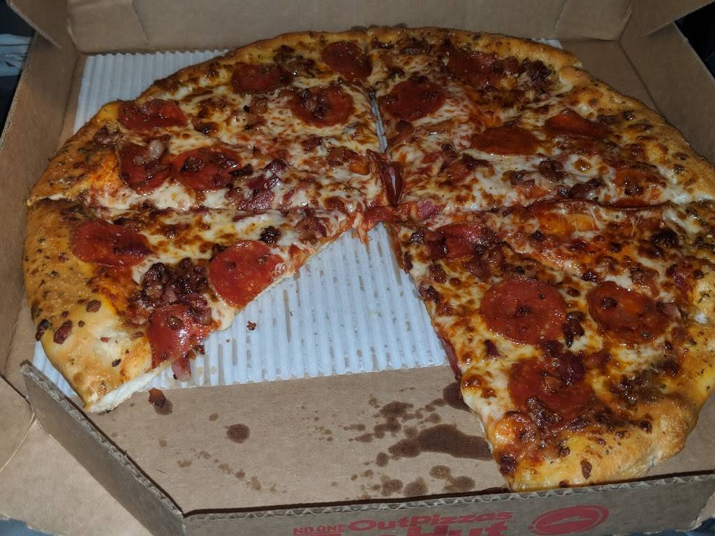 Pizza Hut | restaurant | 909 Gross Rd Suite 340, Mesquite, TX 75149, USA | 9722851015 OR +1 972-285-1015