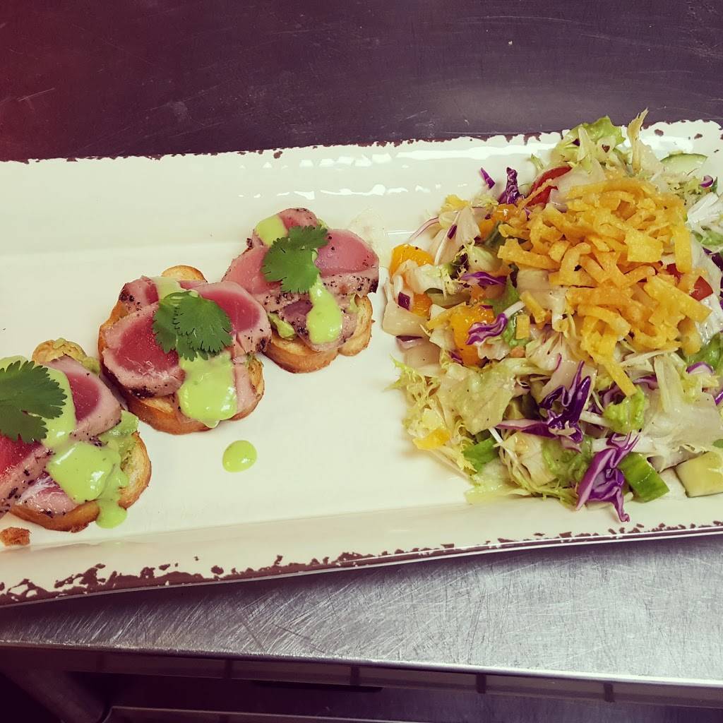 Alumni Club | restaurant | 1540 N Roselle Rd, Schaumburg, IL 60195, USA | 8475197555 OR +1 847-519-7555