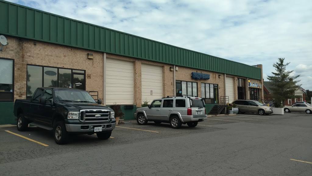 Dominos Pizza | meal delivery | 201 Davis Dr Ste K, Sterling, VA 20164, USA | 7034444000 OR +1 703-444-4000