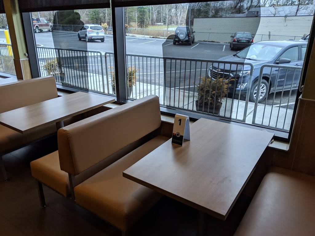 McDonalds | cafe | 182 S Main St, Rutland, VT 05701, USA | 8027730720 OR +1 802-773-0720
