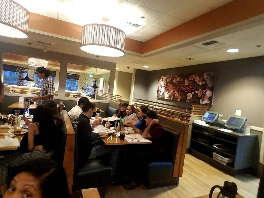 IHOP | restaurant | 32010 Dyer St, Union City, CA 94587, USA | 5106750934 OR +1 510-675-0934