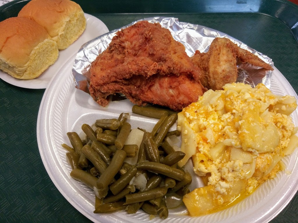Floyds Soul Food Restaurant | restaurant | 7825 Nations Ford Rd, Charlotte, NC 28217, USA | 7045252105 OR +1 704-525-2105