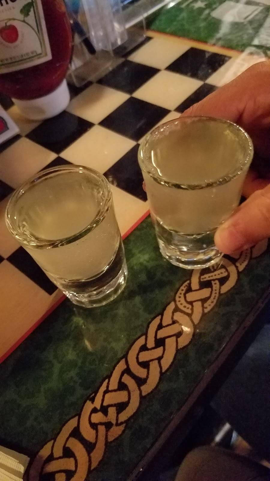 The Lincoln Bar & Grill | restaurant | 8 Lincoln St, Brighton, MA 02135, USA | 6177873669 OR +1 617-787-3669