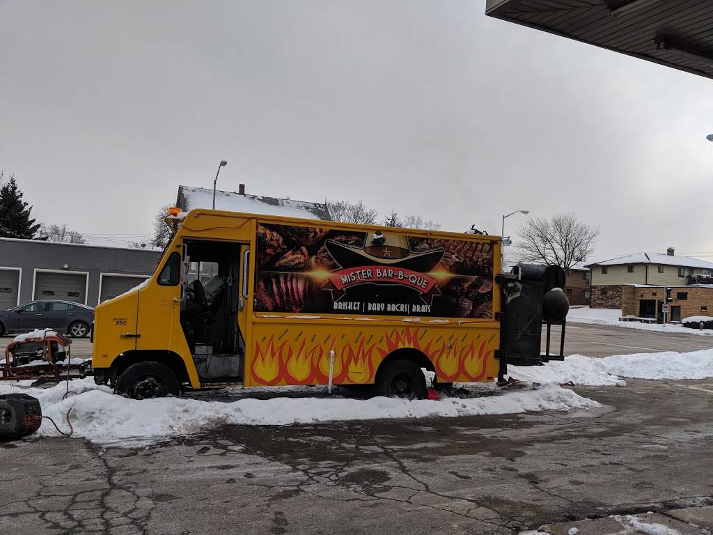 Mister Bar-B-Que | restaurant | 8322 W Lincoln Ave, West Allis, WI 53219, USA | 4143914760 OR +1 414-391-4760