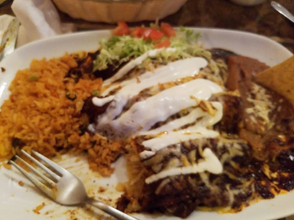 Buena Vista Restaurant | restaurant | 3147 N Broadway, Chicago, IL 60657, USA | 7738715782 OR +1 773-871-5782