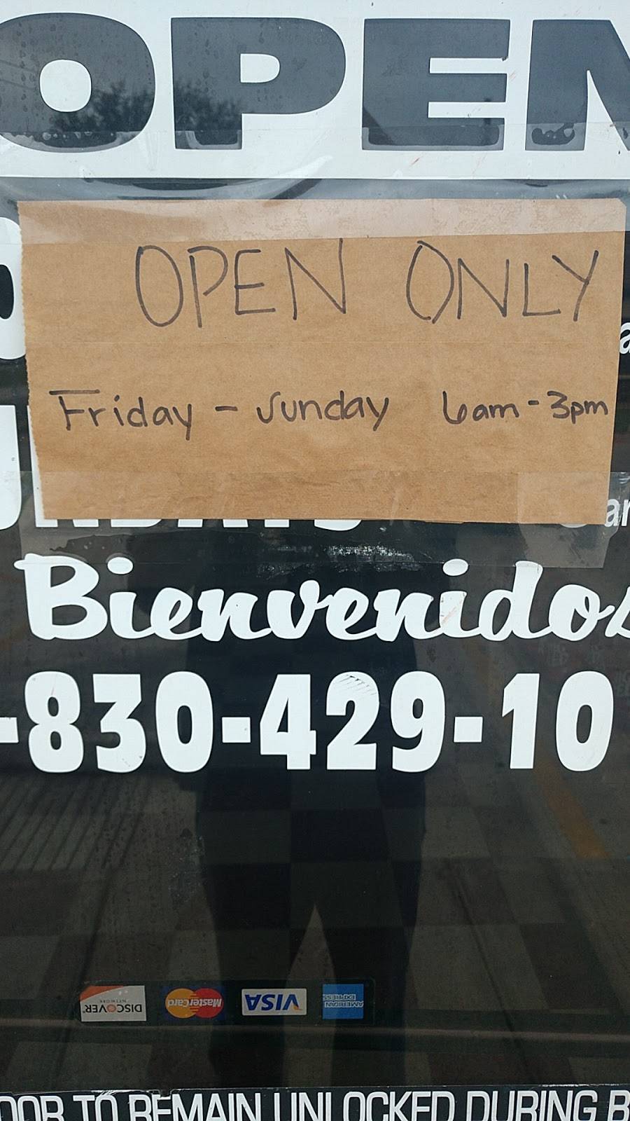 Culebra Barbacoa | restaurant | 19687-19693 N Dixon St, Somerset, TX 78069, USA | 8304291018 OR +1 830-429-1018