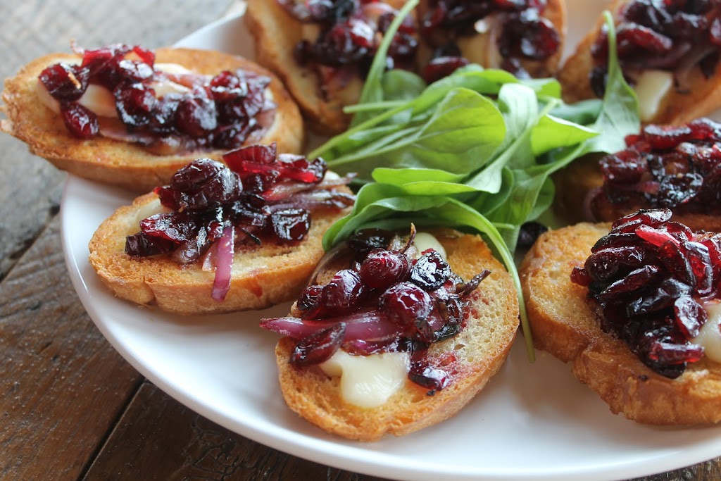 The Copperfield | restaurant | 735 Maple St, Mendota Heights, MN 55118, USA | 6513405144 OR +1 651-340-5144