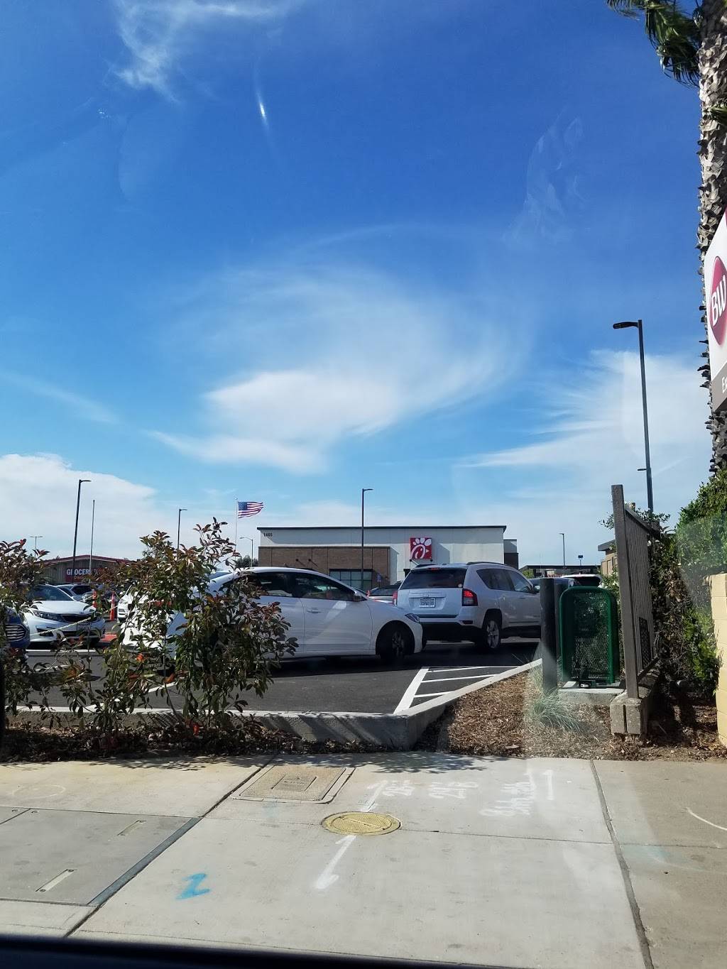 Chick-fil-A | restaurant | 1405 E Yosemite Ave, Manteca, CA 95336, USA | 2092392000 OR +1 209-239-2000