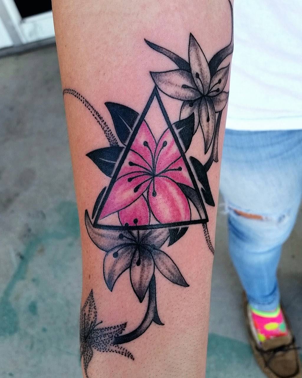 New York Tattoo Company | night club | 1480 NE Pine Island Rd Unit 1D, Cape Coral, FL 33909, USA | 2397724242 OR +1 239-772-4242