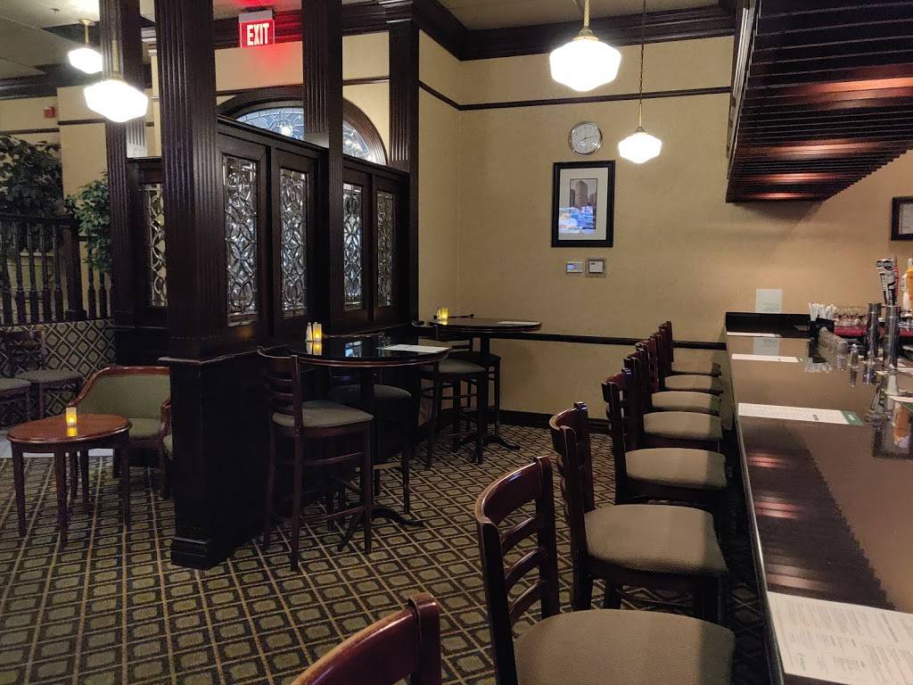 Victorias Restaurant and English Pub | restaurant | 4 Highwood Dr, Tewksbury, MA 01876, USA | 9786409000 OR +1 978-640-9000