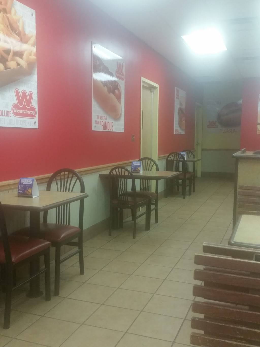 Wienerschnitzel | restaurant | 1441 N Zaragoza Rd, El Paso, TX 79936, USA | 9158499800 OR +1 915-849-9800