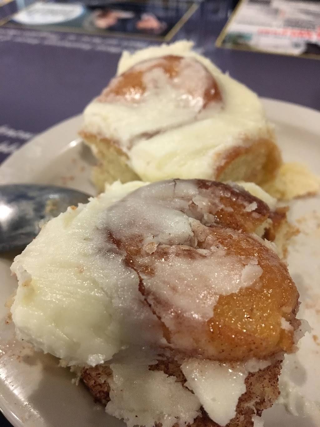 Neighborhood Cafe | restaurant | 7531 Wornall Rd, Kansas City, MO 64114, USA | 8167016981 OR +1 816-701-6981