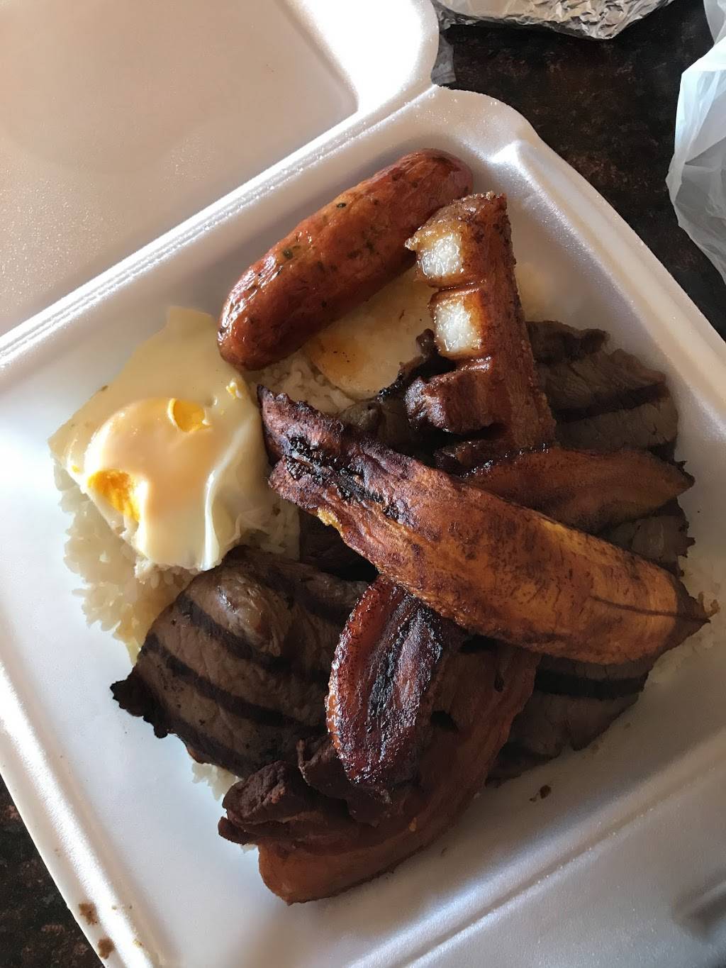 Mi Pueblo Restaurant & Bakery 2 | restaurant | 2813, 3837 Main St, Bridgeport, CT 06606, USA | 2036901412 OR +1 203-690-1412