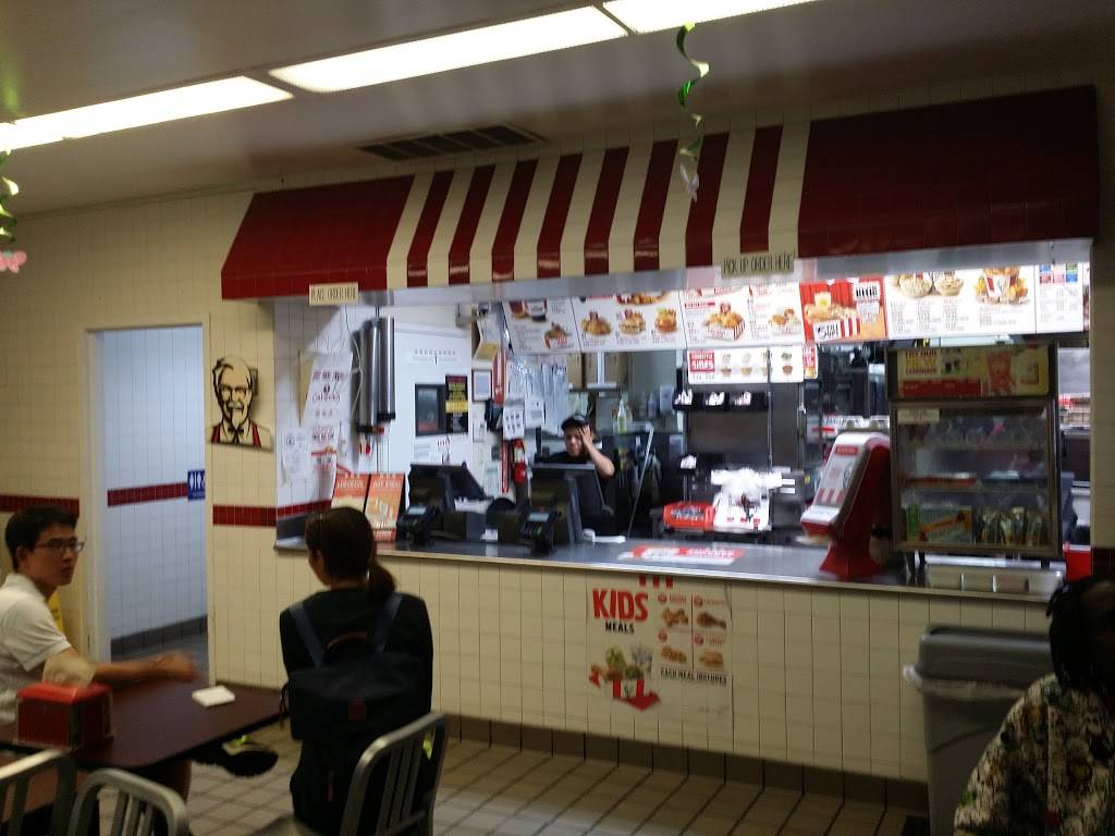 KFC | restaurant | 5925 W 3rd St, Los Angeles, CA 90036, USA | 3239314861 OR +1 323-931-4861