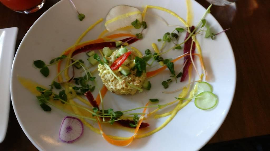 Barnsteiners | restaurant | 1 Balmoral Ave, Toronto, ON M4V 3B9, Canada | 4165150551 OR +1 416-515-0551