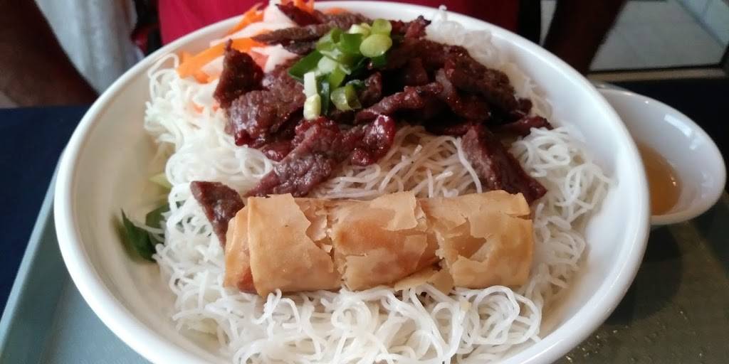 Restaurant Les Étoiles | restaurant | 6244 Boulevard Monk, Montréal, QC H4E 3H7, Canada | 5145082047 OR +1 514-508-2047