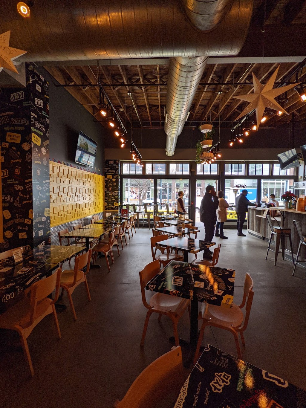 K-BOP Restaurant & Food Truck | restaurant | 6120 Delmar Blvd, St. Louis, MO 63112, USA | 3142963001 OR +1 314-296-3001