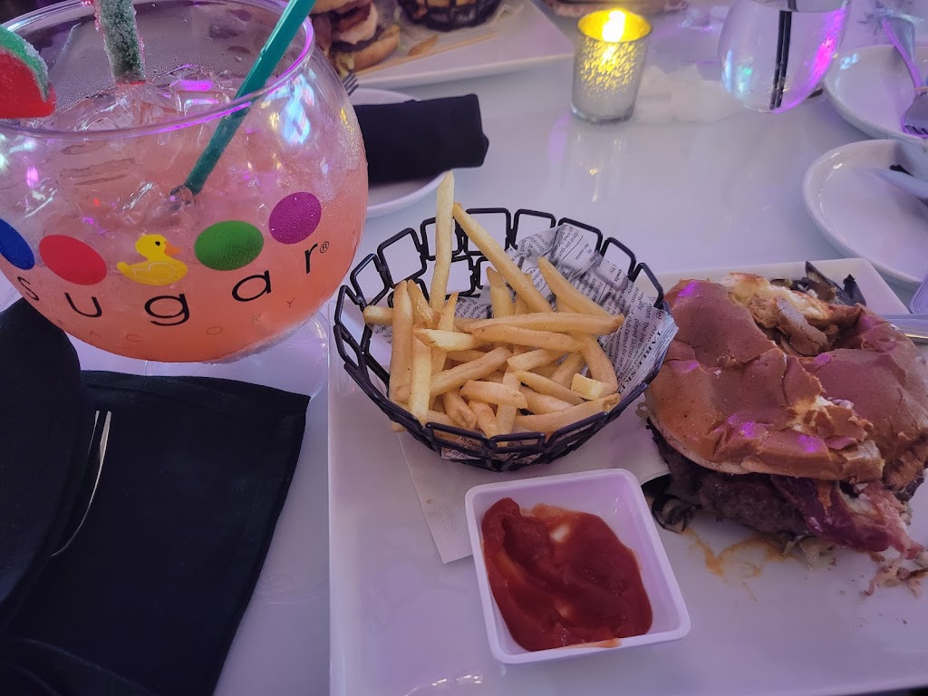 Sugar Factory - Queens | restaurant | 110-00 Rockaway Blvd, Queens, NY 11420, USA | 3322395498 OR +1 332-239-5498