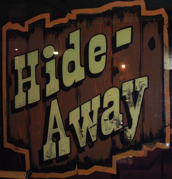 Hideaway Clinton | night club | 6421 Old Alexandria Ferry Rd, Clinton, MD 20735, USA | 3018561158 OR +1 301-856-1158